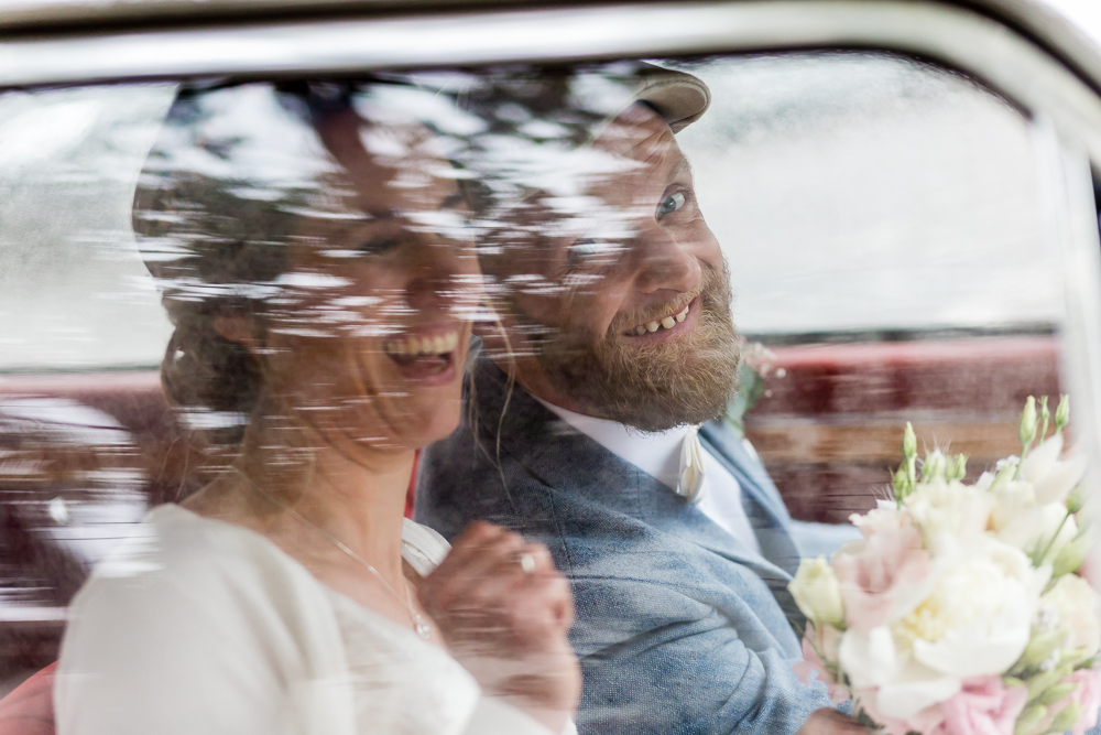 Paarshooting im Nieselregen bei der Hochzeit in Ilvesheim