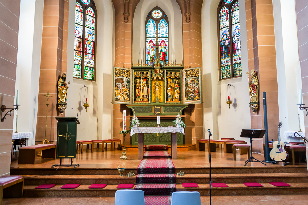 Hochzeit in der Heiligen Dreifaltigkeit in Mörlenbach