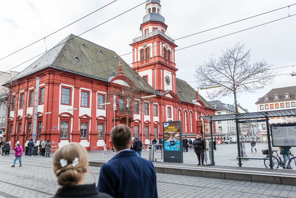 Winterhochzeit in Mannheim am Alten Rathaus
